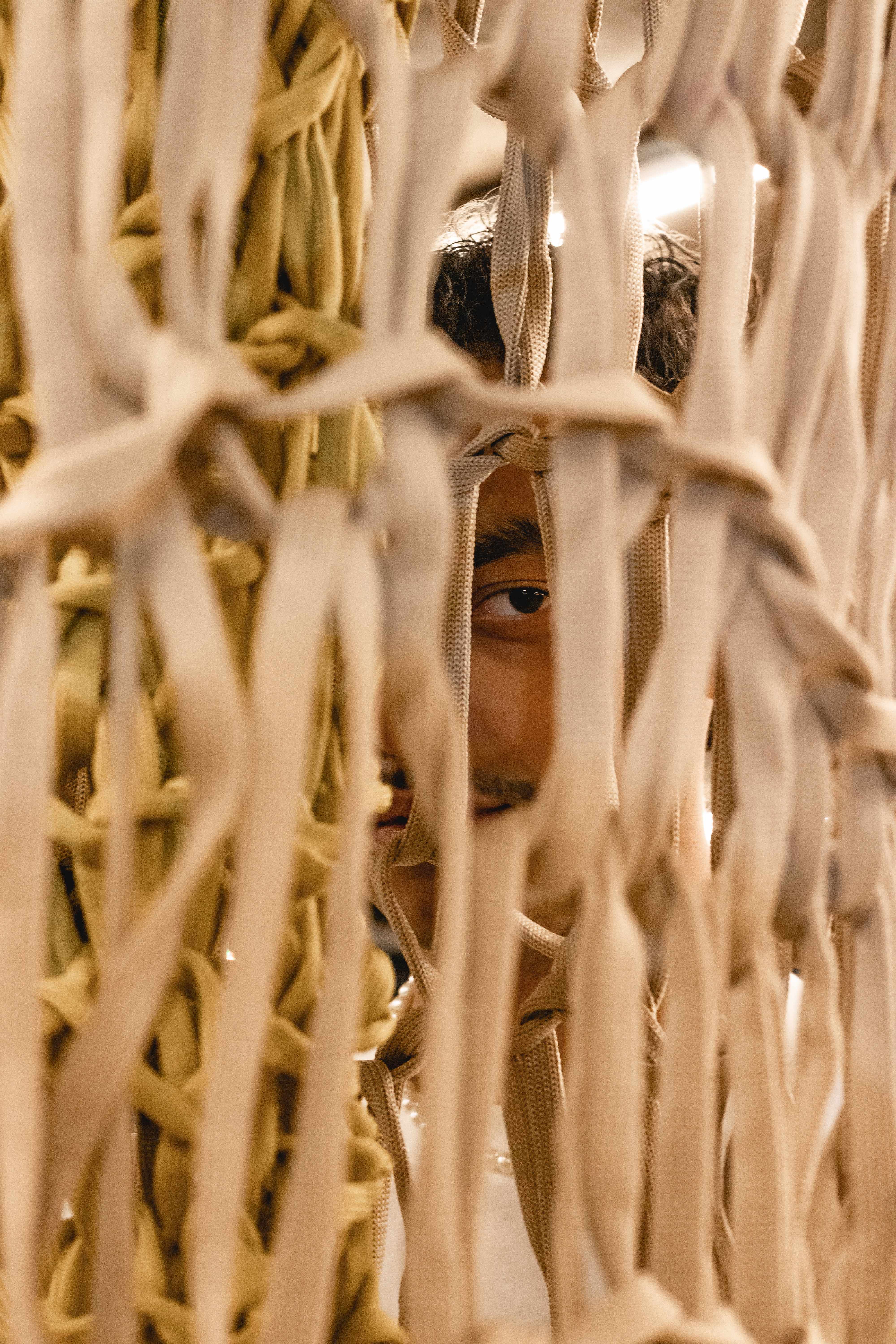 Vista através da tapeçaria