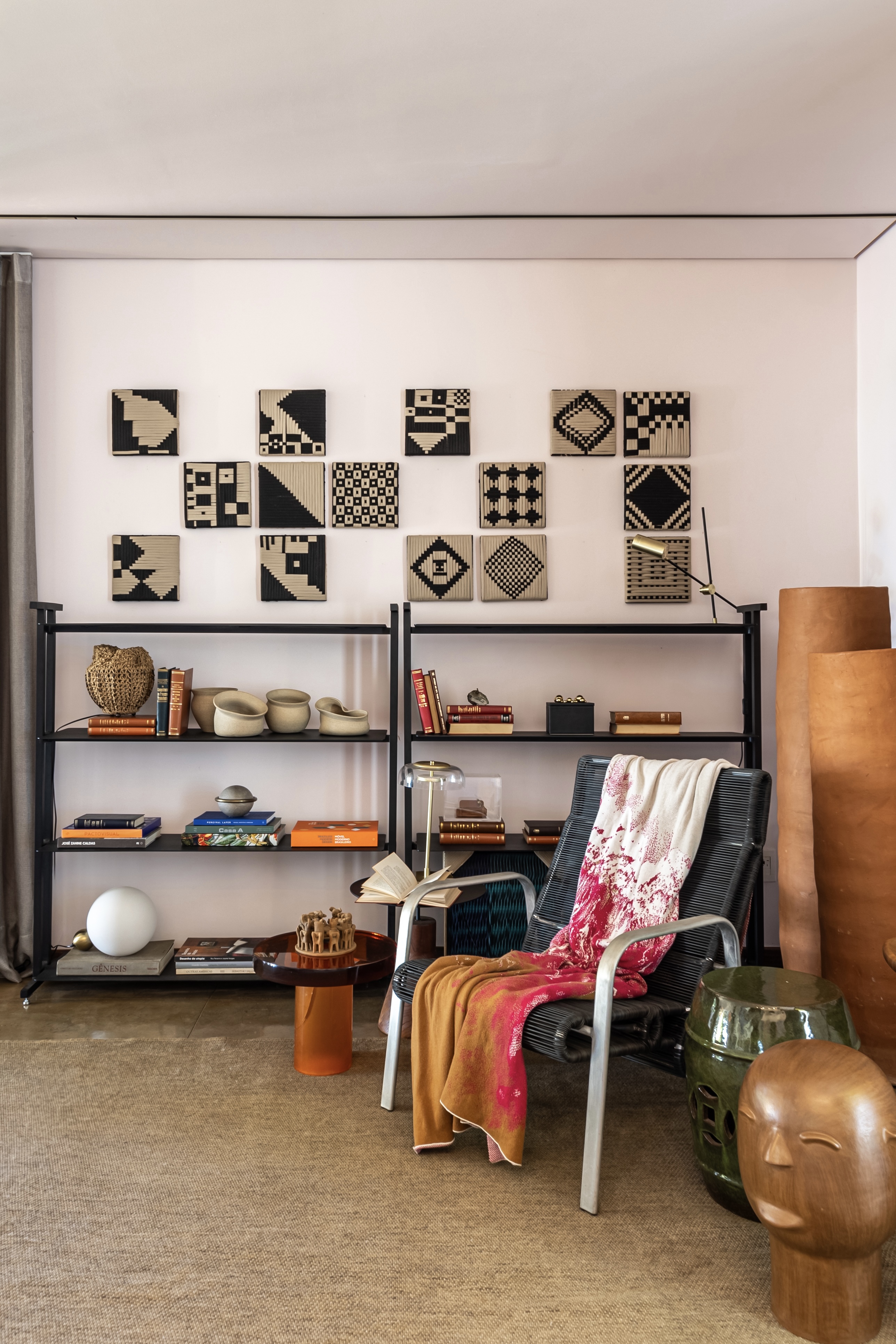 Coleção Jogral - composição de painéis têxteis com padrões geométricos